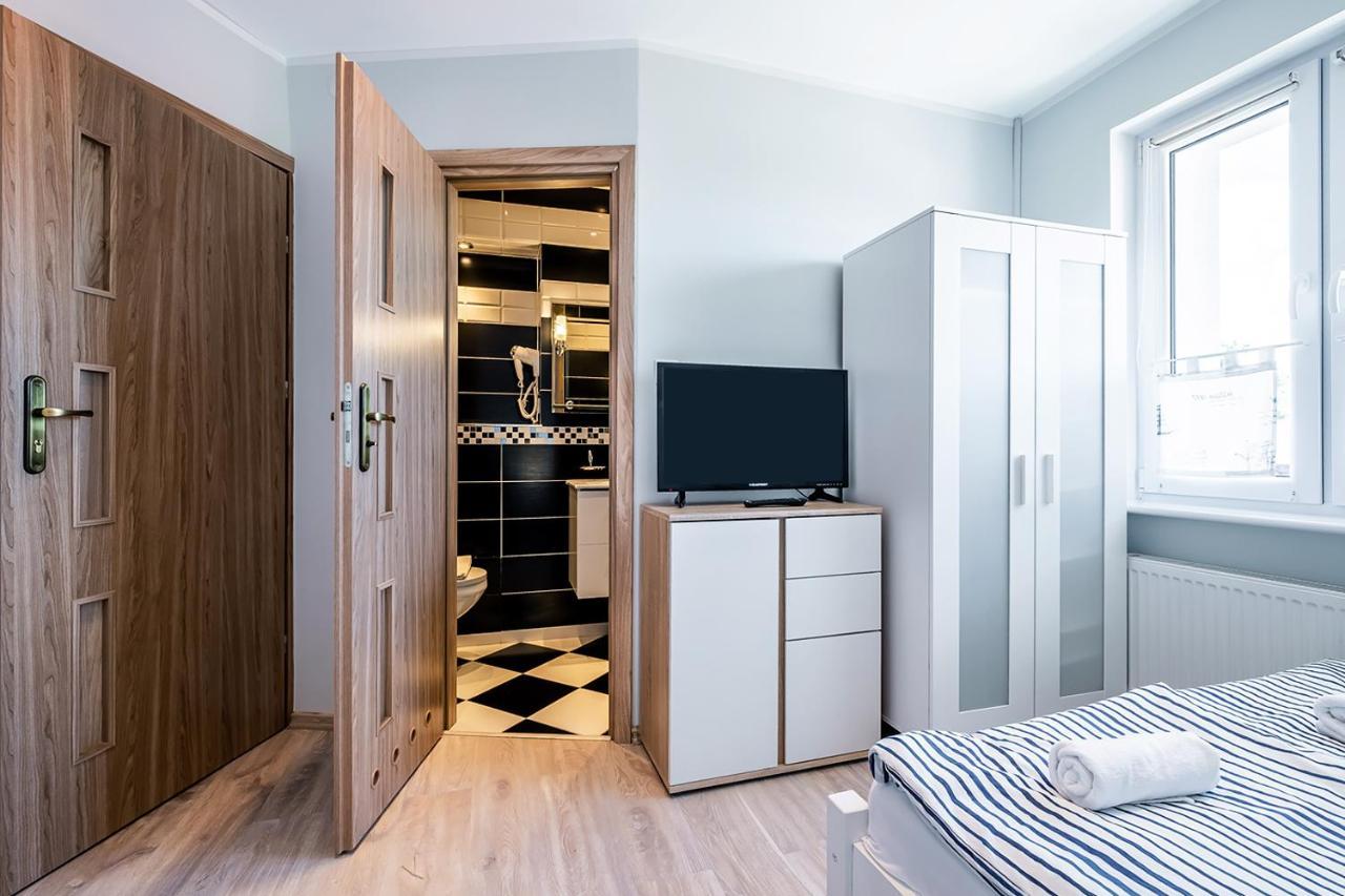 Bedroom - Pokoje Леба Экстерьер фото